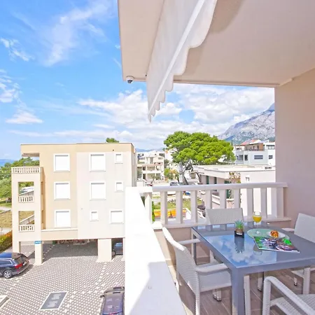 Stella Maris * بروماجنا