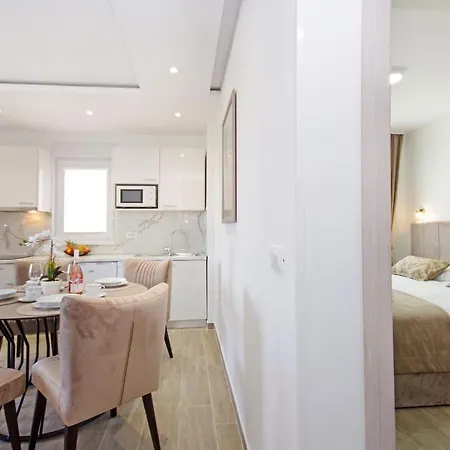 Stella Maris Apartman *