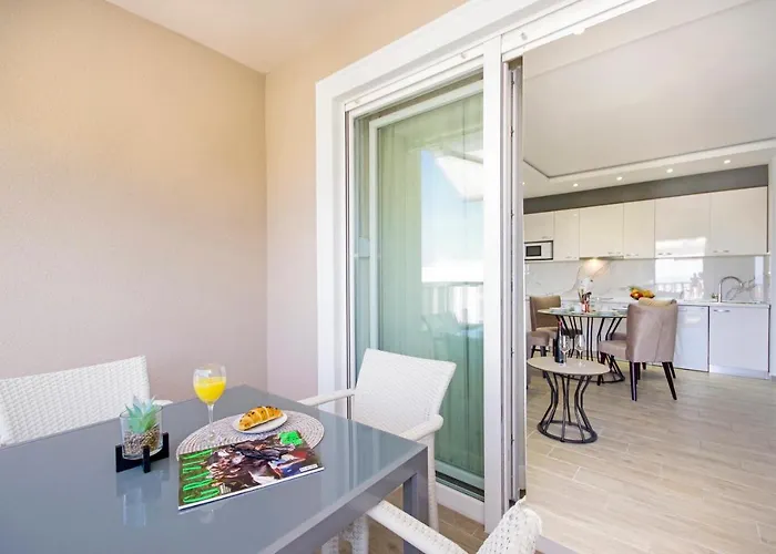 Stella Maris Appartement Promajna